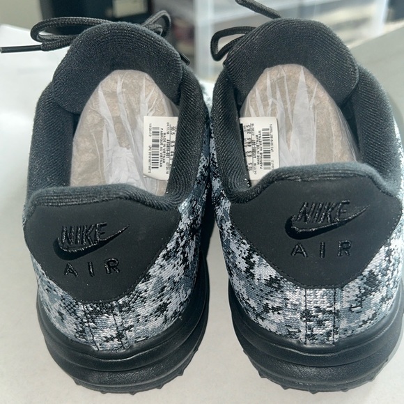 Nike boots - Picture 6 of 6